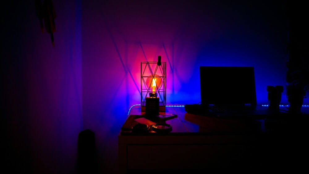 Lampe multicolore LED de bureau Lampe multicolore LED de bureau